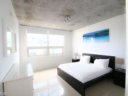 Spectacular Midtown Miami