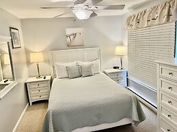 Elmwood Resort Hotel