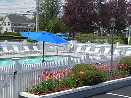 Elmwood Resort Hotel
