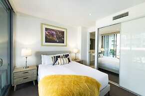Accommodate Canberra - Lakefront