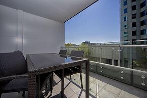 Accommodate Canberra - Manhattan