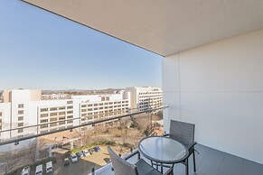 Accommodate Canberra - Manhattan