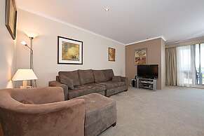 Accommodate Canberra - The Avenue