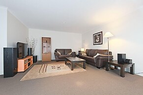 Accommodate Canberra - The Avenue