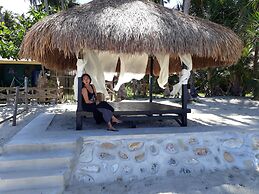 Peace & Love Beach Club