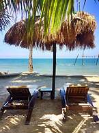 Peace & Love Beach Club