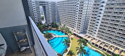 CondoDeal at Shell Residences Moa Pasay