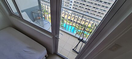 CondoDeal at Shell Residences Moa Pasay