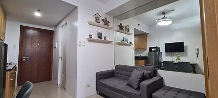 CondoDeal at Shell Residences Moa Pasay