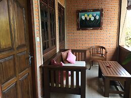 Cafe Wayan Cottages
