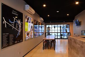 Livinn Hostel City Center Surabaya