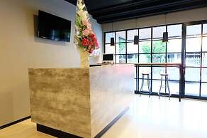 Livinn Hostel City Center Surabaya