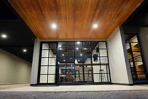 Livinn Hostel City Center Surabaya