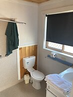 Kellraine Holiday Units