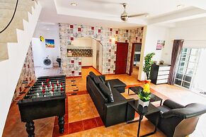 Grande Adam Pool Villa