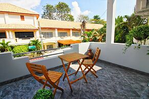 Grande Adam Pool Villa