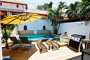 Grande Adam Pool Villa