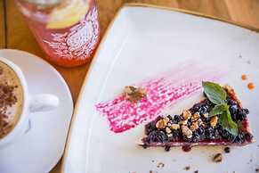 Family Hotel Saint George