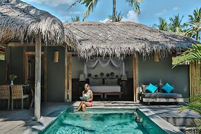 Slow Private Pool Villas
