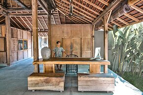 Slow Private Pool Villas