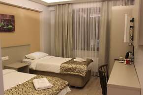 The Corner Inn Hotel Suit