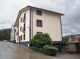 Apartamentos Rurales El Prado