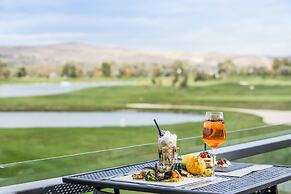 Theodora Golf Club