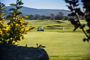 Theodora Golf Club