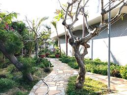 Oceanward Hotels & Resorts