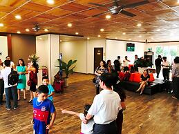 Oceanward Hotels & Resorts