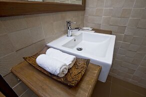 Seasons Hotels And Resort- Ngapali