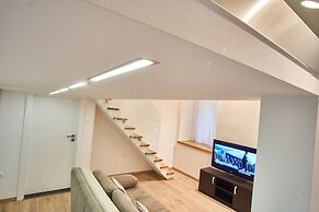 V27 Budapest Apartment