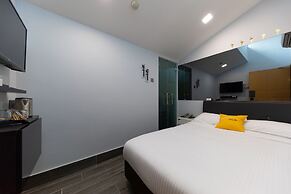 Butternut Tree Hotel