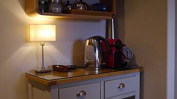 Downton Lodge Country B&B