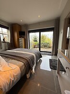 Downton Lodge Country B&B