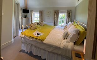 Downton Lodge Country B&B