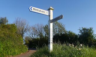 Downton Lodge Country B&B