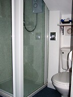 Links Side Guest House