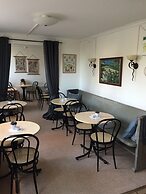 Vänhems Cafe & Vandrarhem - Hostel