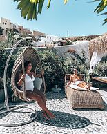 Rock Villas - Emporio | Pool, Jacuzzi, Castle View