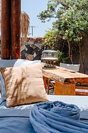 Rock Villas - Emporio | Pool, Jacuzzi, Castle View