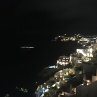 Rock Villas - Emporio | Pool, Jacuzzi, Castle View