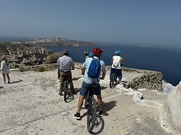 Rock Villas - Emporio | Pool, Jacuzzi, Castle View