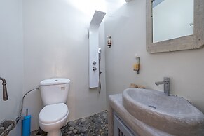 Rock Villas - Emporio | Pool, Jacuzzi, Castle View