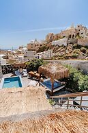 Rock Villas - Emporio | Pool, Jacuzzi, Castle View