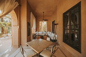 Villa Le Perroquet Bleu