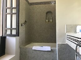 Villa Le Perroquet Bleu