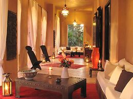 Villa Le Perroquet Bleu