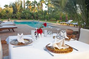 Villa Le Perroquet Bleu