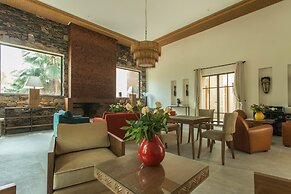 Villa Le Perroquet Bleu